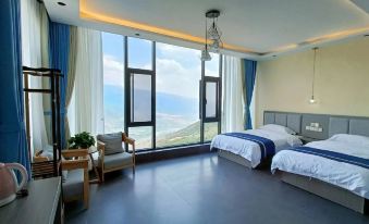Kunming Hongtu Jiayuan Homestay (Inside Luoxiagou Scenic Area)