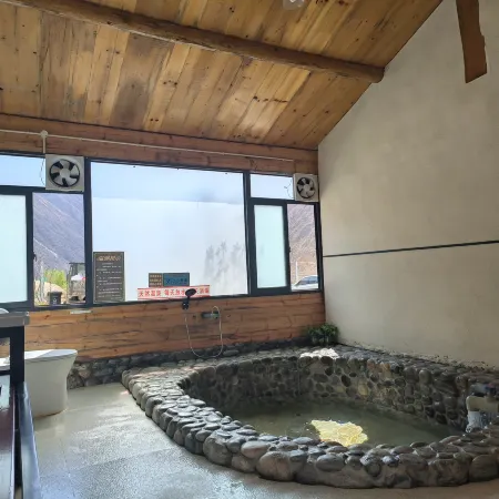 Water mill and homesickness hot - spring resort hotel