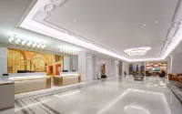 Vienna 3 Best Hotel (Shaoshan Dadao South Railway Station)