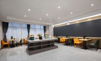 Junyu Hotel (Hengyang Zhurong Road No.1 Middle School Branch)