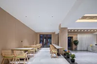 Mangshi Lanshe Time Hotel - Bjergudsigt
