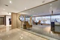 Town Inn Suites Hotel