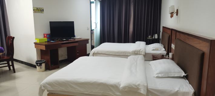Fengkai Yaoxuan Hotel Hotels in Fengkai County