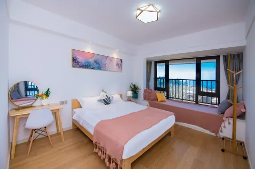 Fuxian Lake Winter and Summer Villa