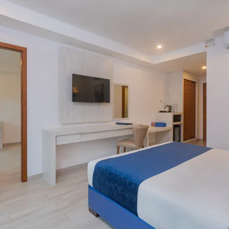 Kaani Palm Beach