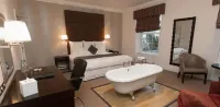 Great National Cliff Hotel Hotels in Fritton and St. Olaves