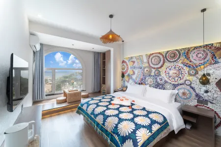 Floral Hotel · Aimu Sea View Hotel  (Beidaihe laohushi store)
