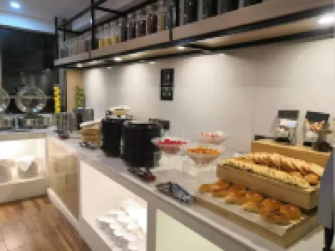 エシャルムホテル（鹹寧通山牛頭山公園） 通山のホテル