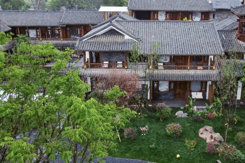 Yun Shang Yi Ju Spring Resort