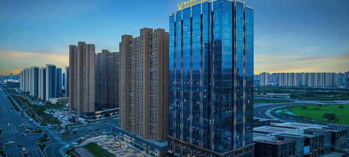 Vienna International Hotel (5.0 version of Anyang CBD Park Wanda Plaza Store) Hotels in Anyang