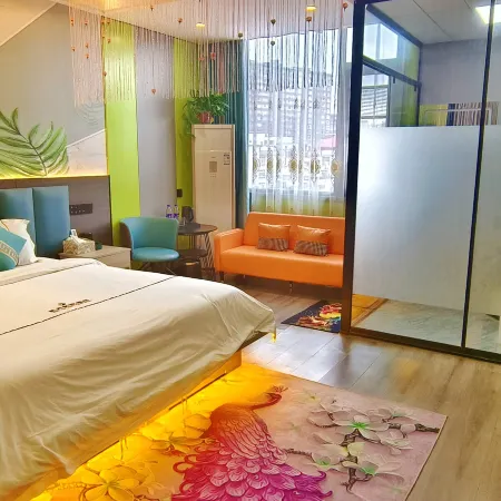 Xingyue Smart Cinema Hotel (Xixia Century Square Branch)