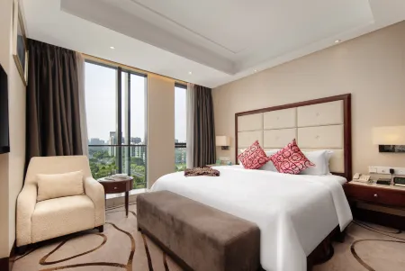 White Horse Lake Jianguo Hotel