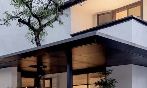Dali Ancient City Xishan Designer Hotel