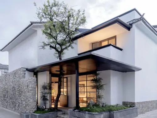 Dali Ancient City Xishan Designer Hotel