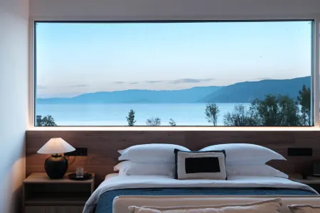cloudland seaview  hotel