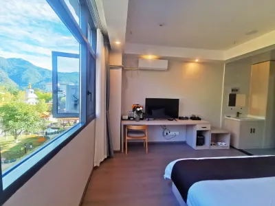 Xueyuan Hotel