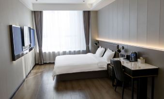 Zhuoran Preferred Hotel (Jinan CBD Vientiane City)