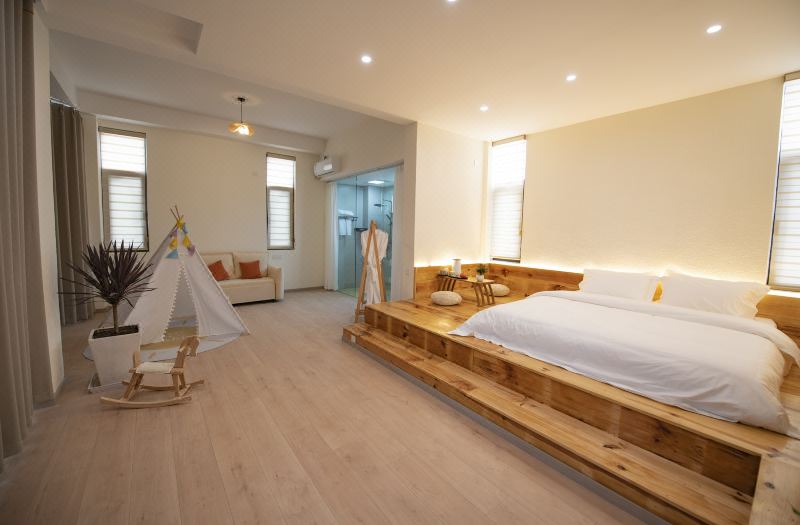 Dali Qiyuyuanxia B&B ( Erhai S Bay store )