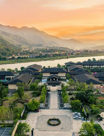 C&D Hot Spring Hotel, Wutong Fuzhou Отели в г. Юнтай