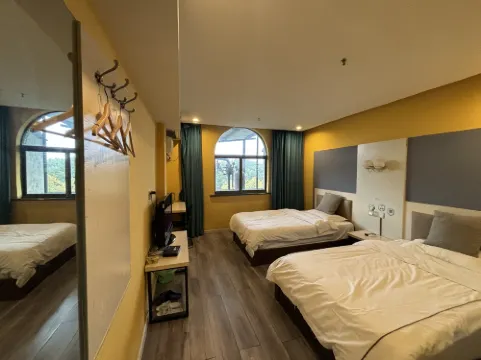 99inn Selected (Danyang Railway Station Yuquan Road)