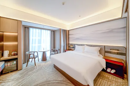 Duole Holiday Hotel (Shanghai Hulan Road Subway Station Branch)