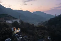 婺源篁嶺看那雲海民宿（篁嶺風景區店） 婺源篁嶺景區-2號觀景台附近的飯店