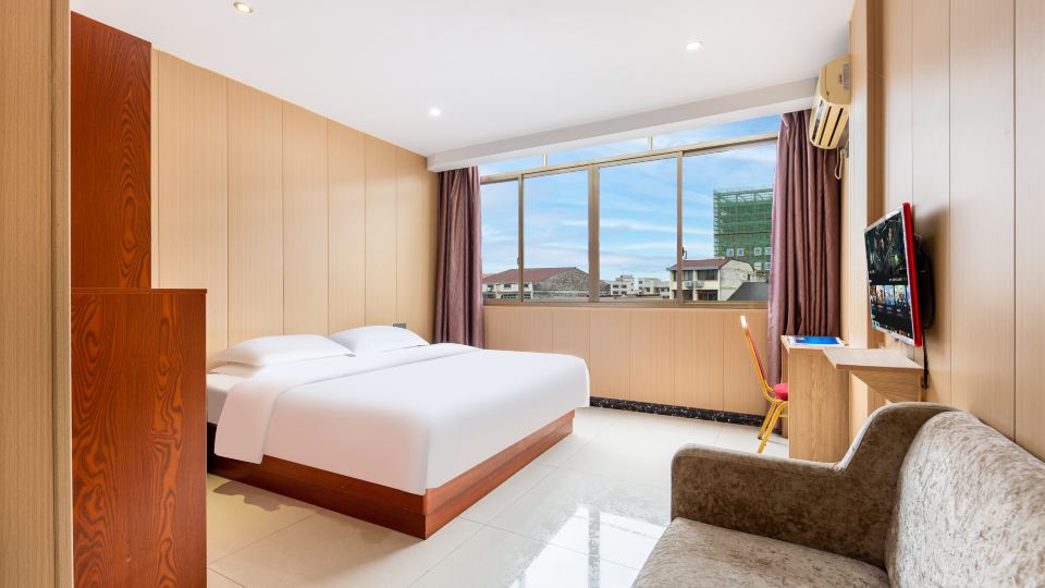 Jinhua Blue Diamond Hotel