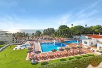 BnB Homes Jardim Cozy Apartment with Swimming Pools Near the Old Town