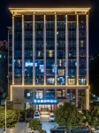 Junhao Yashen Hotel Hôtels à proximité de : Pengzhou Museum