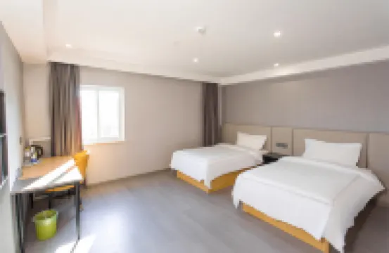 Four Seasons Hotel (Shenglong Street Branch)