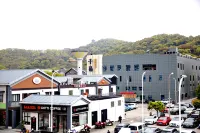 Daishan east river hotel