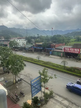 VietHung Hostel-Motorbikes Renta-Tuor