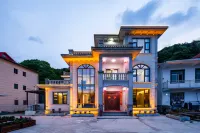 Floral Hotel · Lushan Yunwu Four Seasons Hotel (Lushan Scenic Area)