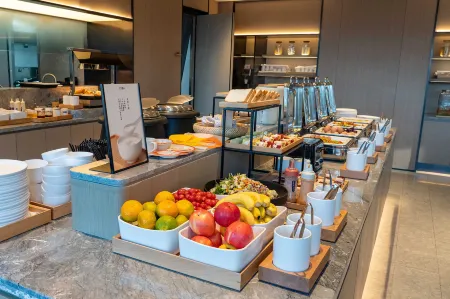 JI Hotel (Jinan Hanyu Jingu Shuntai Guangchang) Отели рядом с достопримечательностью «Shandong Jianzhu University»