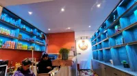 rak-tsang family guesthouse - ที่มีบาร์