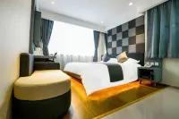 Zsmart Hotel (Shanghai West Nanjing Road Meilongzhen Plaza)