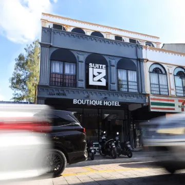 Suite 18 Boutique Hotel Отели рядом с достопримечательностью «Мечеть Абидин»