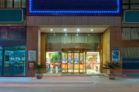 Longquan Shuicheng Hotel