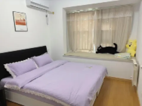 Sparkle Inn (silver base animal kingdom)