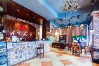 Danxia Mountain Fengqing Hostel - Inns