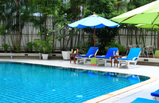 Summit Pavilion Hotel