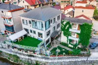 Xiaoyin Yunqi Meisu by the Creek Hotels in Tonglu