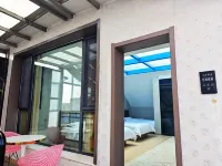 Zhenzhi Homestay Pavilion - شرفة