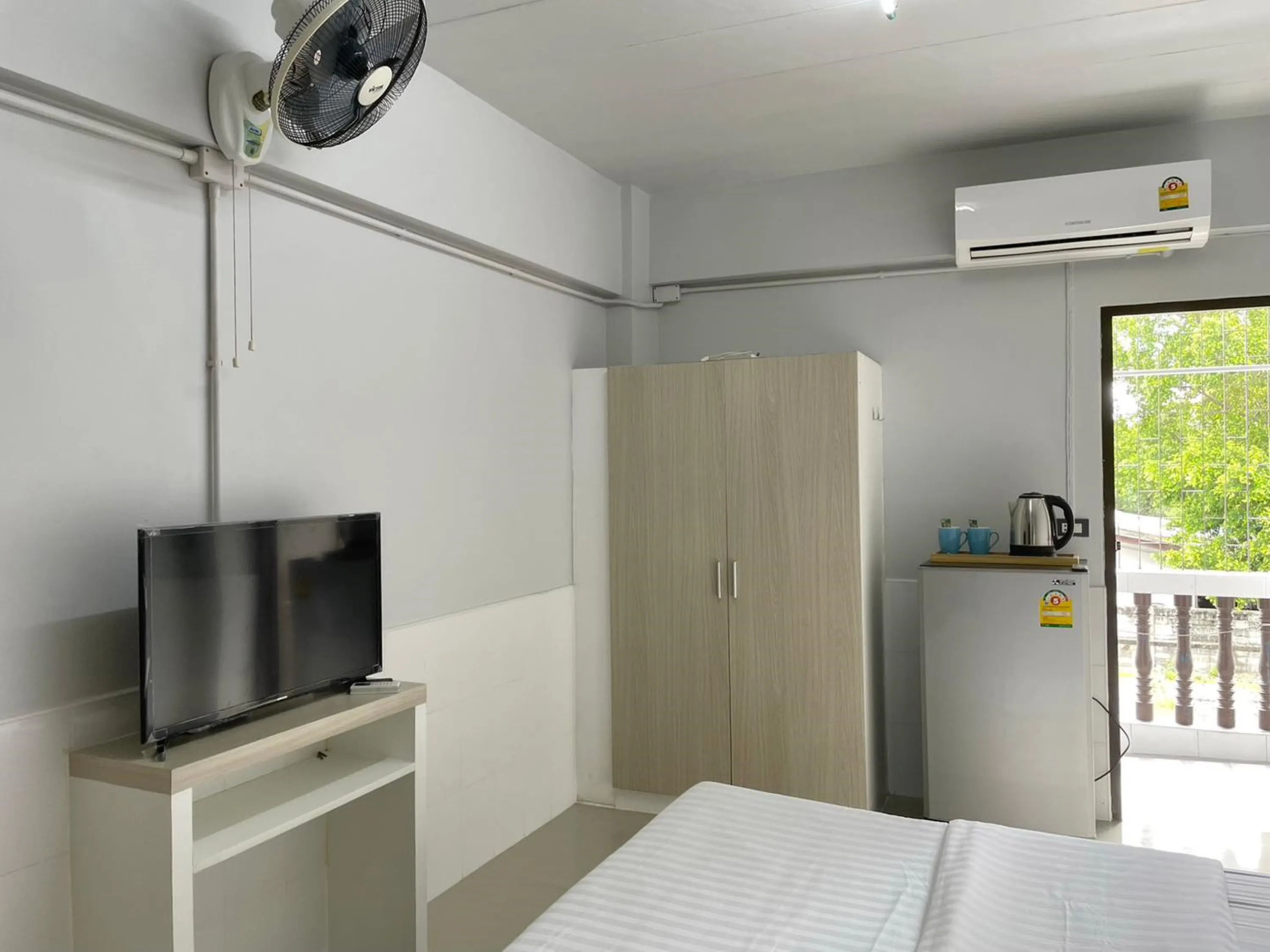 Ze Residence Ramintra Phòng Photos