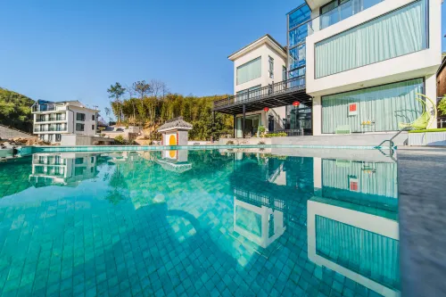 Yun Xiang Zhi B&B (Cloud Grassland International Mountain Tourism Resort) - ที่มีสปา