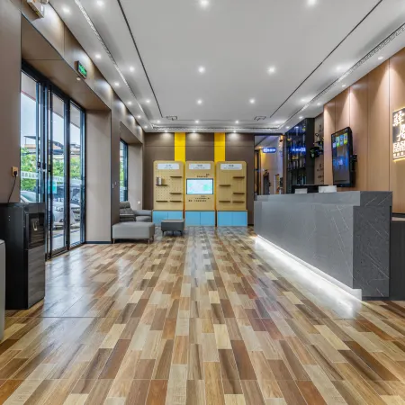 Home Inn (Nanning Wuxu Airport Branch)