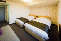 Smile Hotel Anan Hotels in Anan