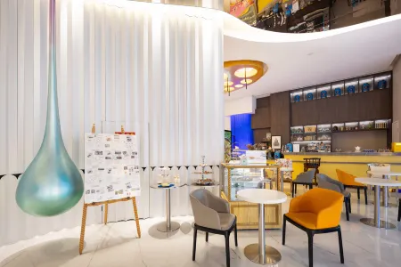 Gloria Plaza Hotel Отели рядом со станцией Shenyang East Railway Station