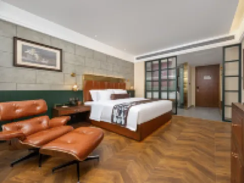 ジェームズ ジョイス コフィテルホテル（平遥古城南門観光センター）