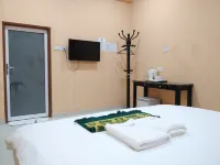 Hotel Puteri Miqaila Hotels in Bota